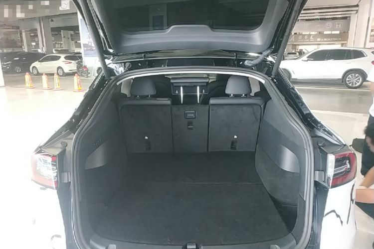 Used Tesla Model Y 2022 Revised Version Rear-Wheel Drive Trunk