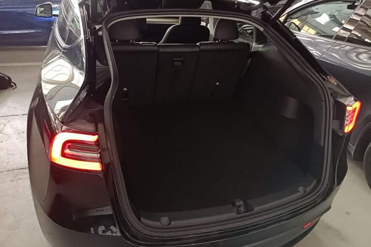 Used Tesla Model Y 2022 Revised Version Rear-Wheel Drive Trunk