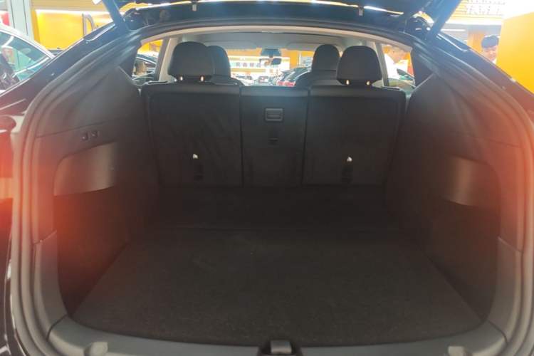Used Tesla Model Y 2022 Revised Version Long-Range All-Wheel Drive Trunk