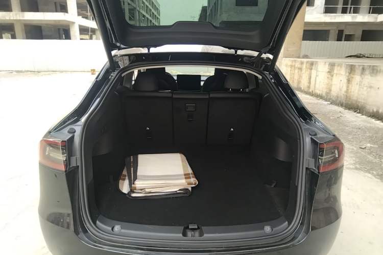 Used Tesla Model Y 2022 Revised Version Rear-Wheel Drive Trunk