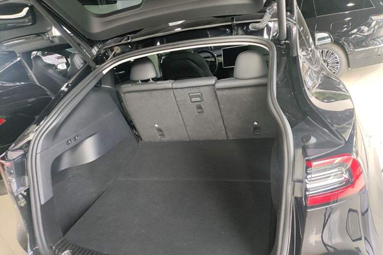 Used Tesla Model Y 2022 Revised Version Rear-Wheel Drive Trunk
