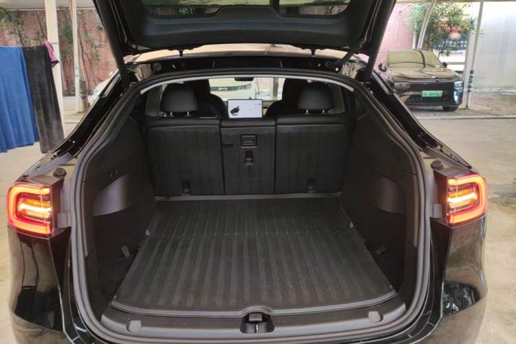 Used Tesla Model Y 2022 Revised Version Rear-Wheel Drive Trunk