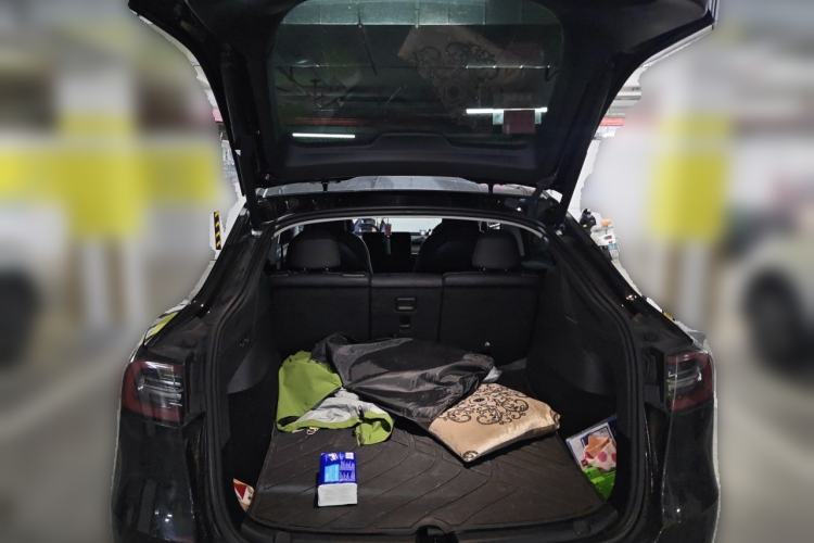Used Tesla Model Y 2022 Revised Version Rear-Wheel Drive Trunk