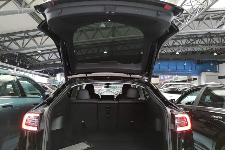 Used Tesla Model Y 2022 Revised Version Rear-Wheel Drive Trunk