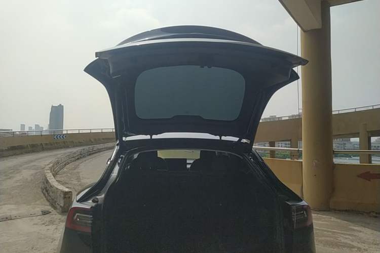 Used Tesla Model Y 2022 Revised Version Rear-Wheel Drive Trunk