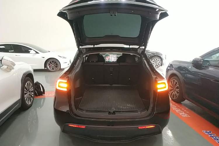 Used Tesla Model Y 2022 Revised Version Rear-Wheel Drive Trunk