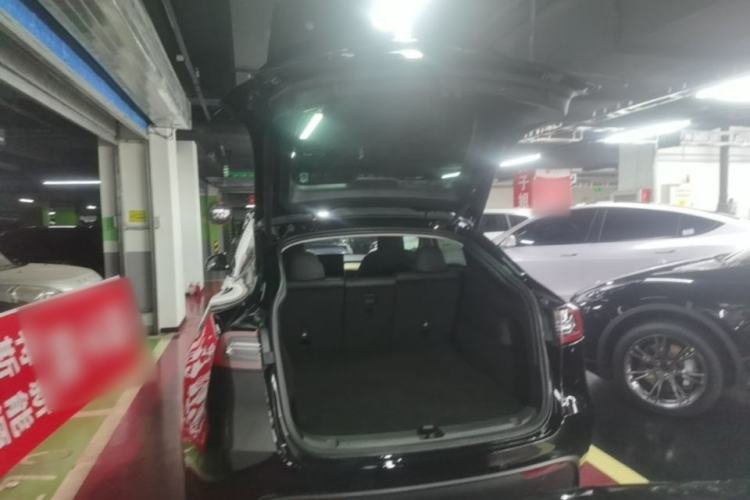 Used Tesla Model Y 2022 Rear-Wheel-Drive Version Trunk
