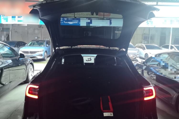 Used Tesla Model Y 2022 Rear-Wheel-Drive Version Trunk