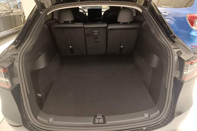 Used Tesla Model Y 2022 Revised Version Rear-Wheel Drive Trunk