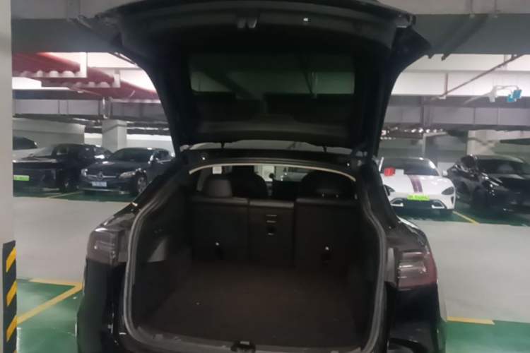 Used Tesla Model Y 2022 Revised Version Rear-Wheel Drive Trunk