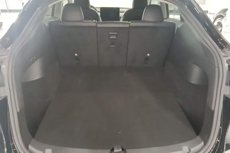 Used Tesla Model Y 2022 Revised Version Long-Range All-Wheel Drive Trunk