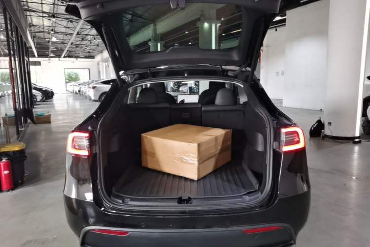 Used Tesla Model Y 2022 Revised Version Rear-Wheel Drive Trunk