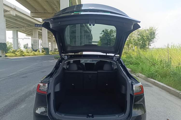 Used Tesla Model Y 2022 Revised Version Rear-Wheel Drive Trunk