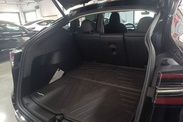 Used Tesla Model Y 2022 Revised Version Rear-Wheel Drive Trunk