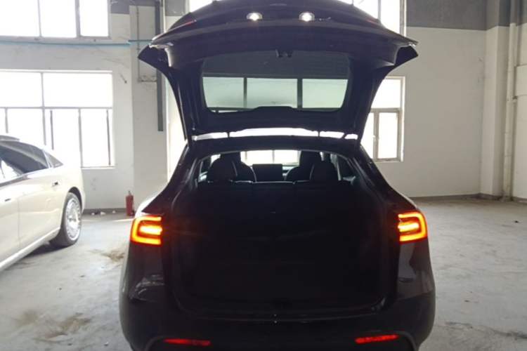 Used Tesla Model Y 2022 Revised Version Rear-Wheel Drive Trunk