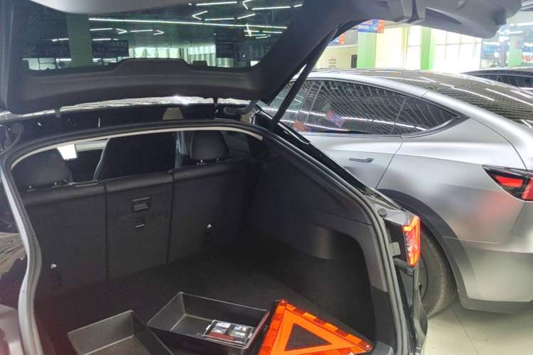 Used Tesla Model Y 2022 Revised Version Rear-Wheel Drive Trunk