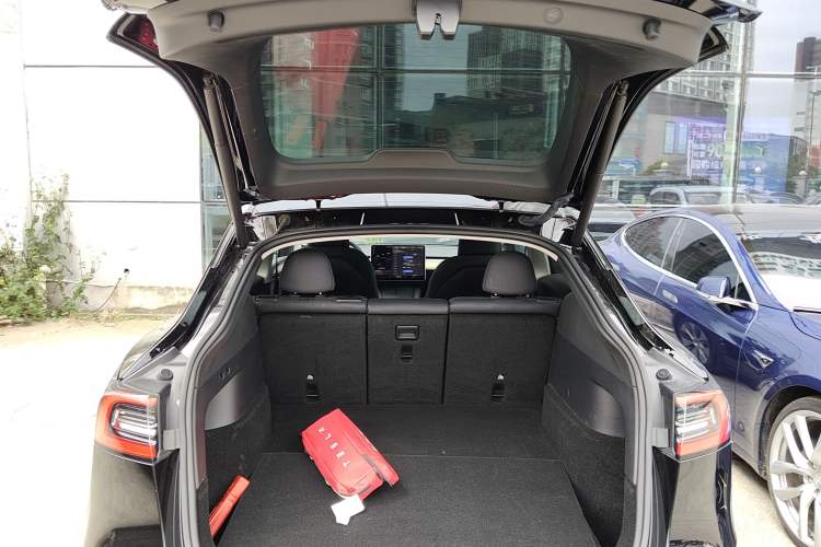 Used Tesla Model Y 2022 Revised Version Rear-Wheel Drive Trunk