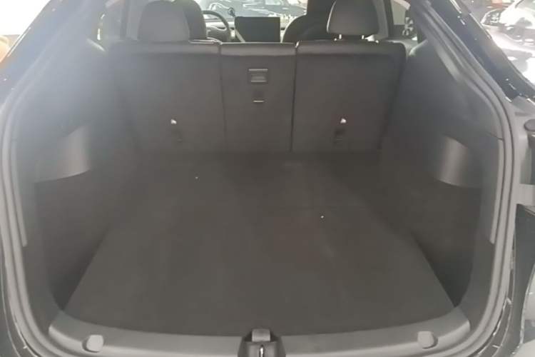 Used Tesla Model Y 2022 Revised Version Rear-Wheel Drive Trunk