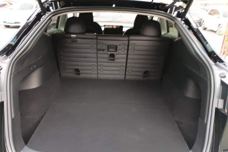 Used Tesla Model Y 2022 Revised Version Rear-Wheel Drive Trunk