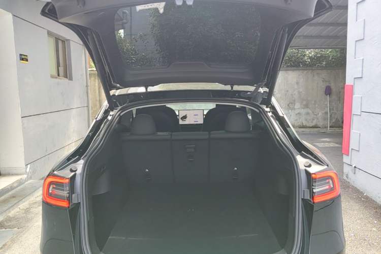 Used Tesla Model Y 2022 Revised Version Rear-Wheel Drive Trunk