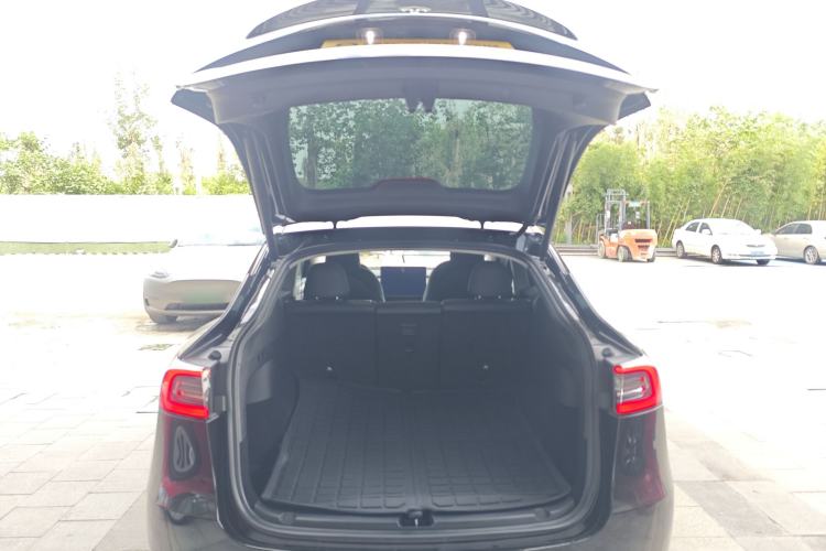 Used Tesla Model Y 2022 Revised Version Long-Range All-Wheel Drive Trunk