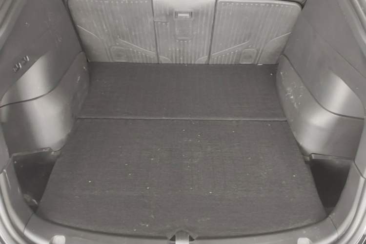 Used Tesla Model Y 2022 Revised Version Long-Range All-Wheel Drive Trunk