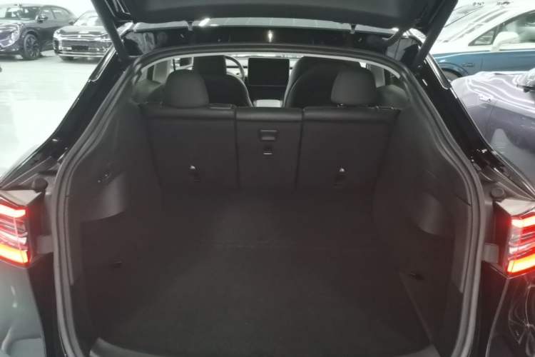 Used Tesla Model Y 2022 Revised Version Long-Range All-Wheel Drive Trunk