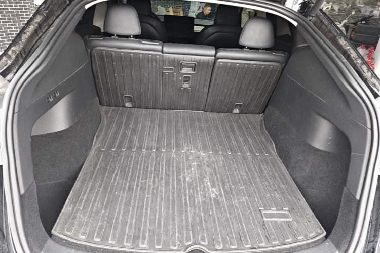 Used Tesla Model Y 2022 Revised Version Rear-Wheel Drive Trunk