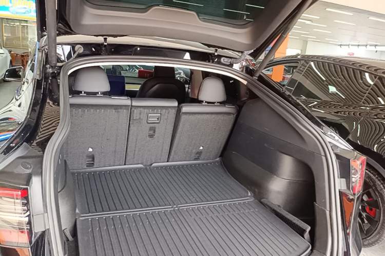 Used Tesla Model Y 2022 Revised Version Rear-Wheel Drive Trunk