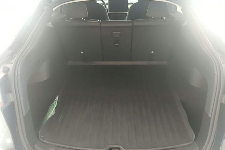 Used Tesla Model Y 2022 Revised Version Rear-Wheel Drive Trunk