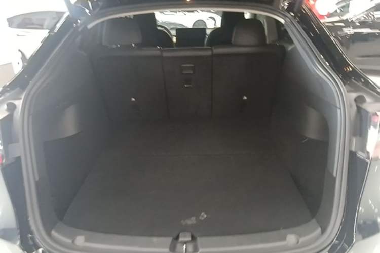 Used Tesla Model Y 2022 Revised Version Rear-Wheel Drive Trunk