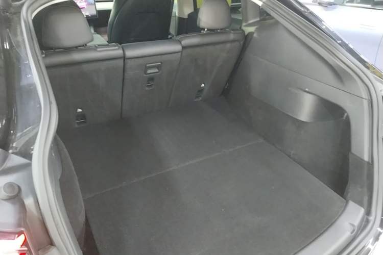 Used Tesla Model Y 2022 Revised Version Rear-Wheel Drive Trunk
