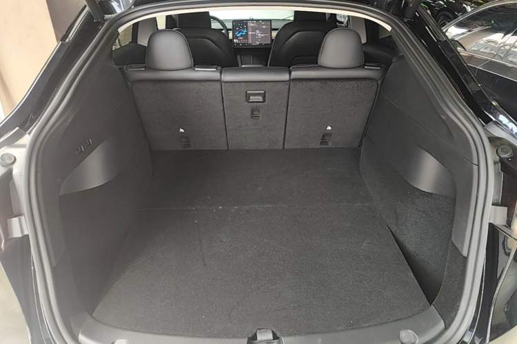 Used Tesla Model Y 2022 Revised Version Rear-Wheel Drive Trunk