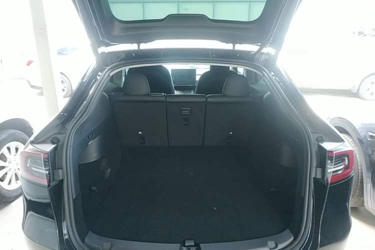 Used Tesla Model Y 2022 Revised Version Rear-Wheel Drive Trunk