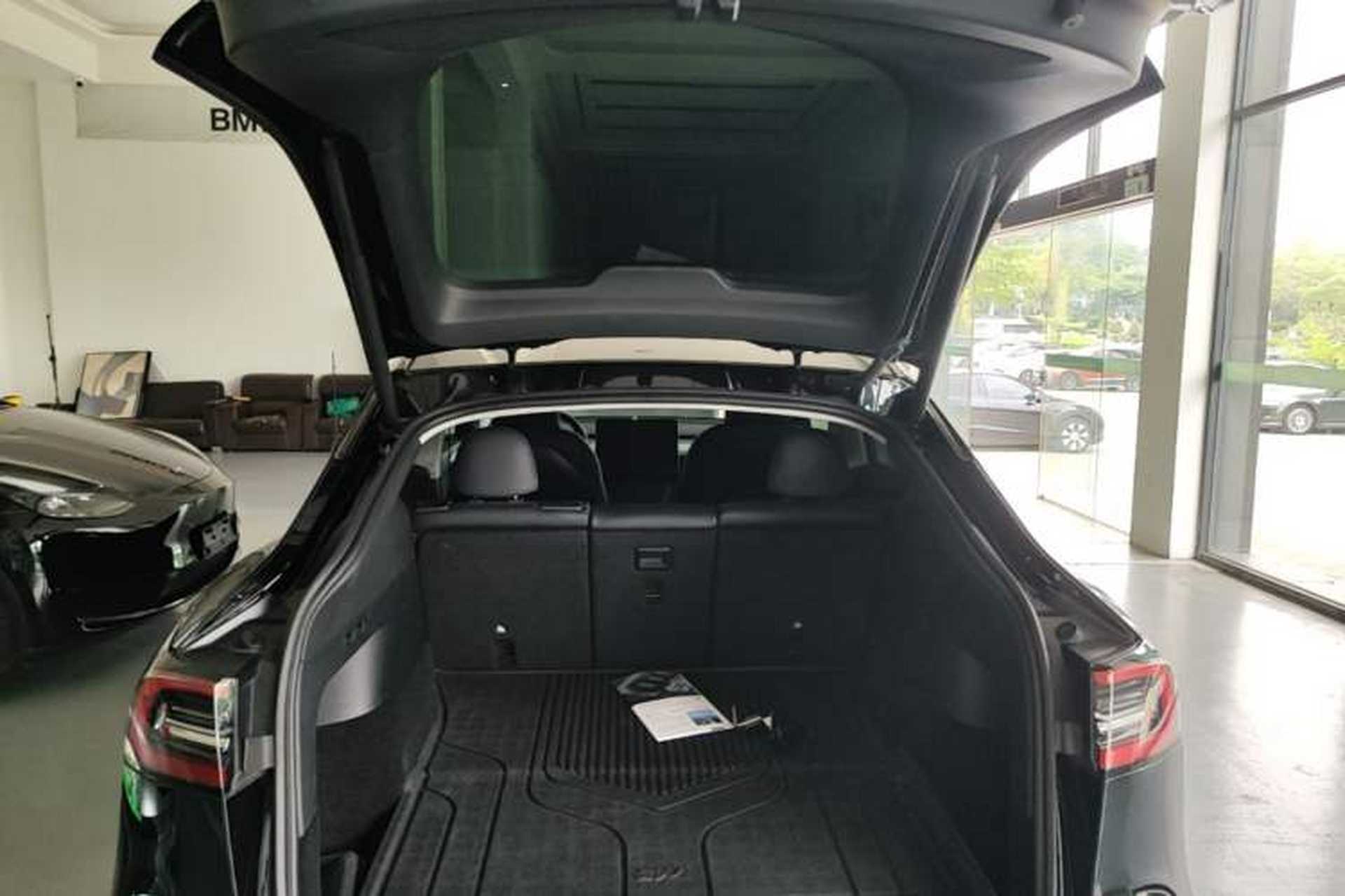 Used Tesla Model Y 2022 Performance High-Performance All-Wheel-Drive Version Trunk
