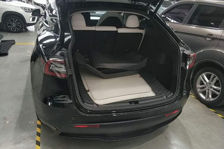 Used Tesla Model Y 2022 Revised Version Rear-Wheel Drive Trunk