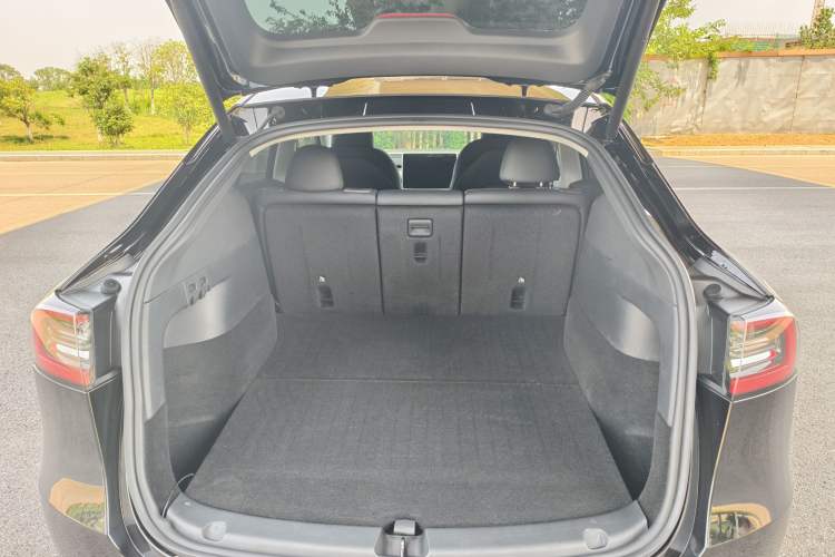 Used Tesla Model Y 2022 Revised Version Rear-Wheel Drive Trunk