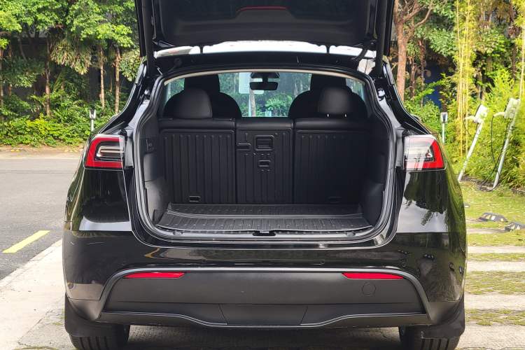 Used Tesla Model Y 2022 Revised Version Rear-Wheel Drive Trunk