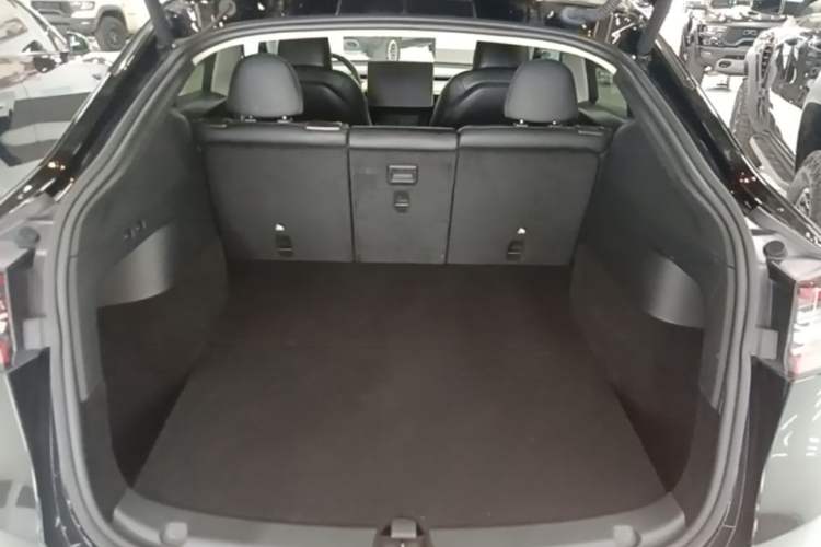 Used Tesla Model Y 2022 Revised Version Rear-Wheel Drive Trunk