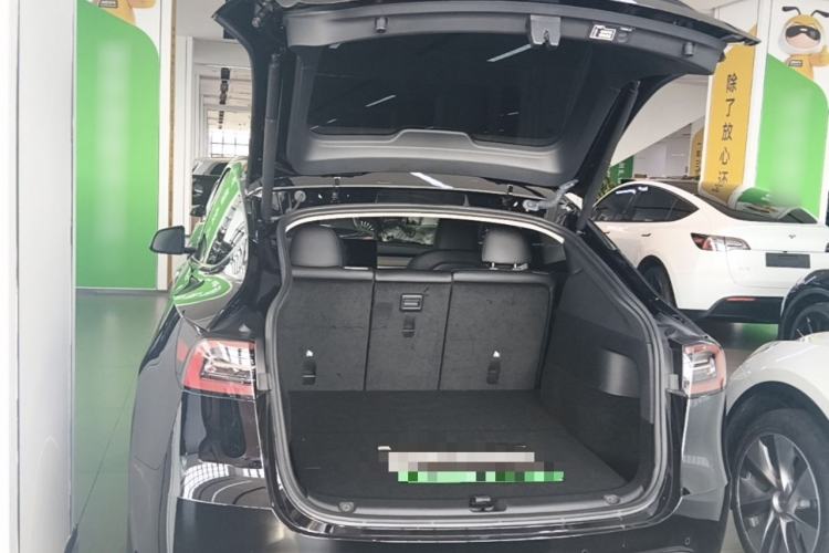 Used Tesla Model Y 2022 Performance High-Performance All-Wheel-Drive Version Trunk