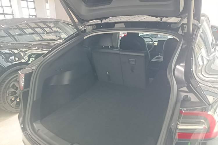 Used Tesla Model Y 2022 Revised Version Rear-Wheel Drive Trunk