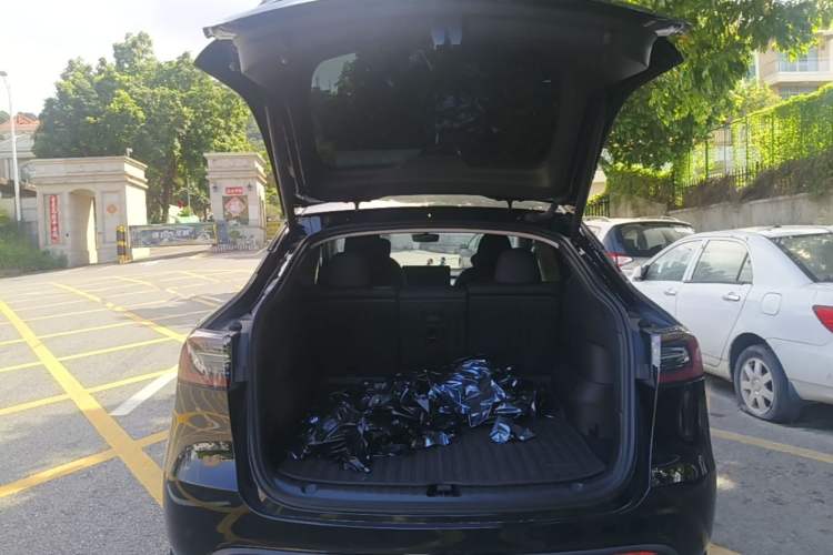 Used Tesla Model Y 2022 Revised Version Rear-Wheel Drive Trunk