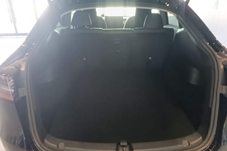 Used Tesla Model Y 2022 Revised Version Rear-Wheel Drive Trunk