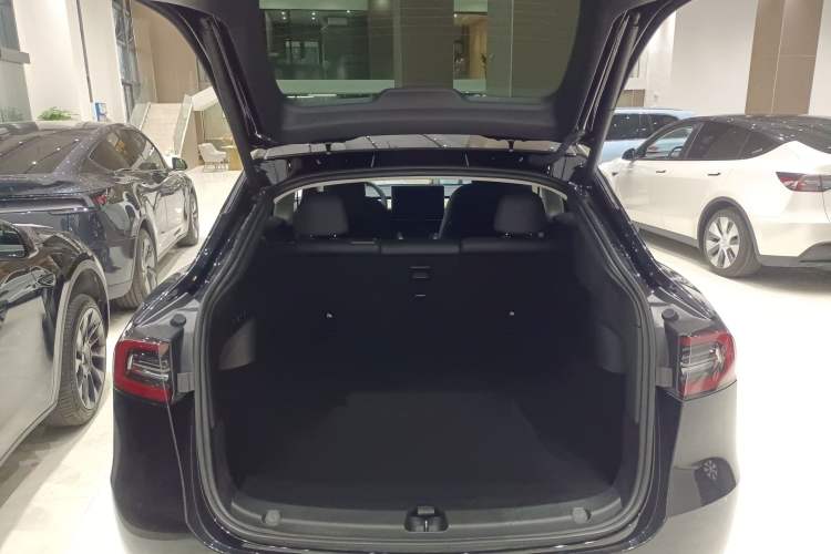 Used Tesla Model Y 2022 Revised Version Rear-Wheel Drive Trunk