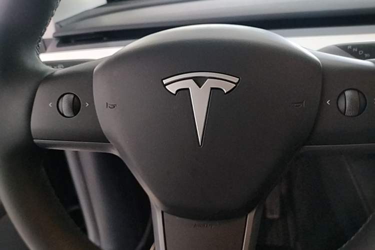 Used Tesla Model Y 2022 Revised Version Rear-Wheel Drive Vehicle Key