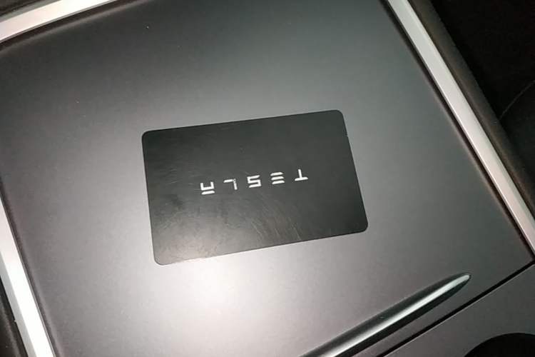 Used Tesla Model Y 2022 Rear-Wheel-Drive Version Vehicle Key