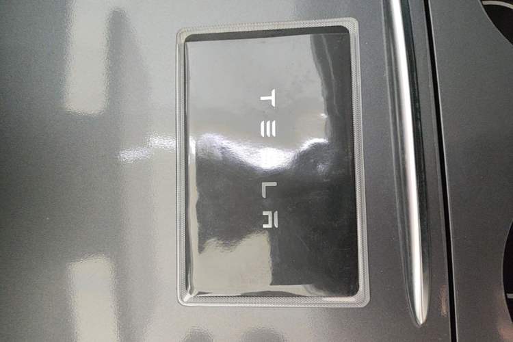 Used Tesla Model Y 2022 Revised Version Rear-Wheel Drive Vehicle Key