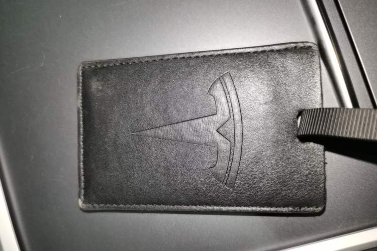 Used Tesla Model Y 2022 Revised Version Rear-Wheel Drive Vehicle Key
