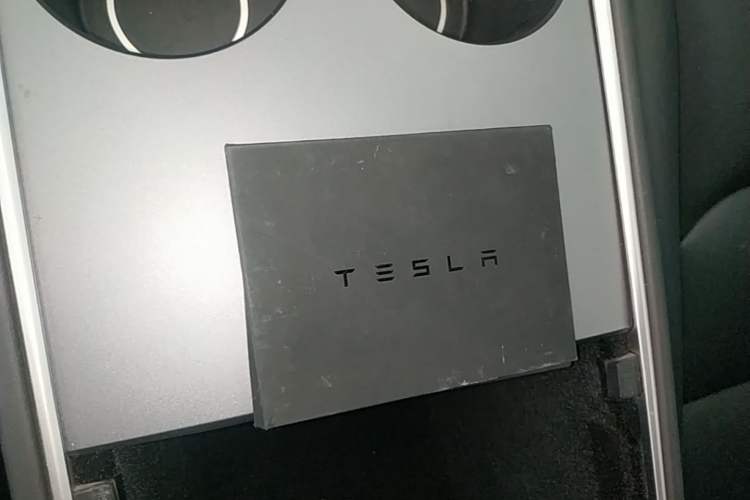 Used Tesla Model Y 2022 Revised Version Rear-Wheel Drive Vehicle Key
