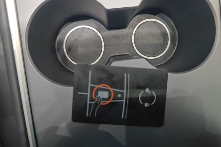 Used Tesla Model Y 2022 Revised Version Rear-Wheel Drive Vehicle Key